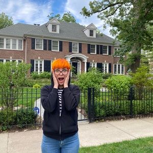Meet your Posher, Courtney